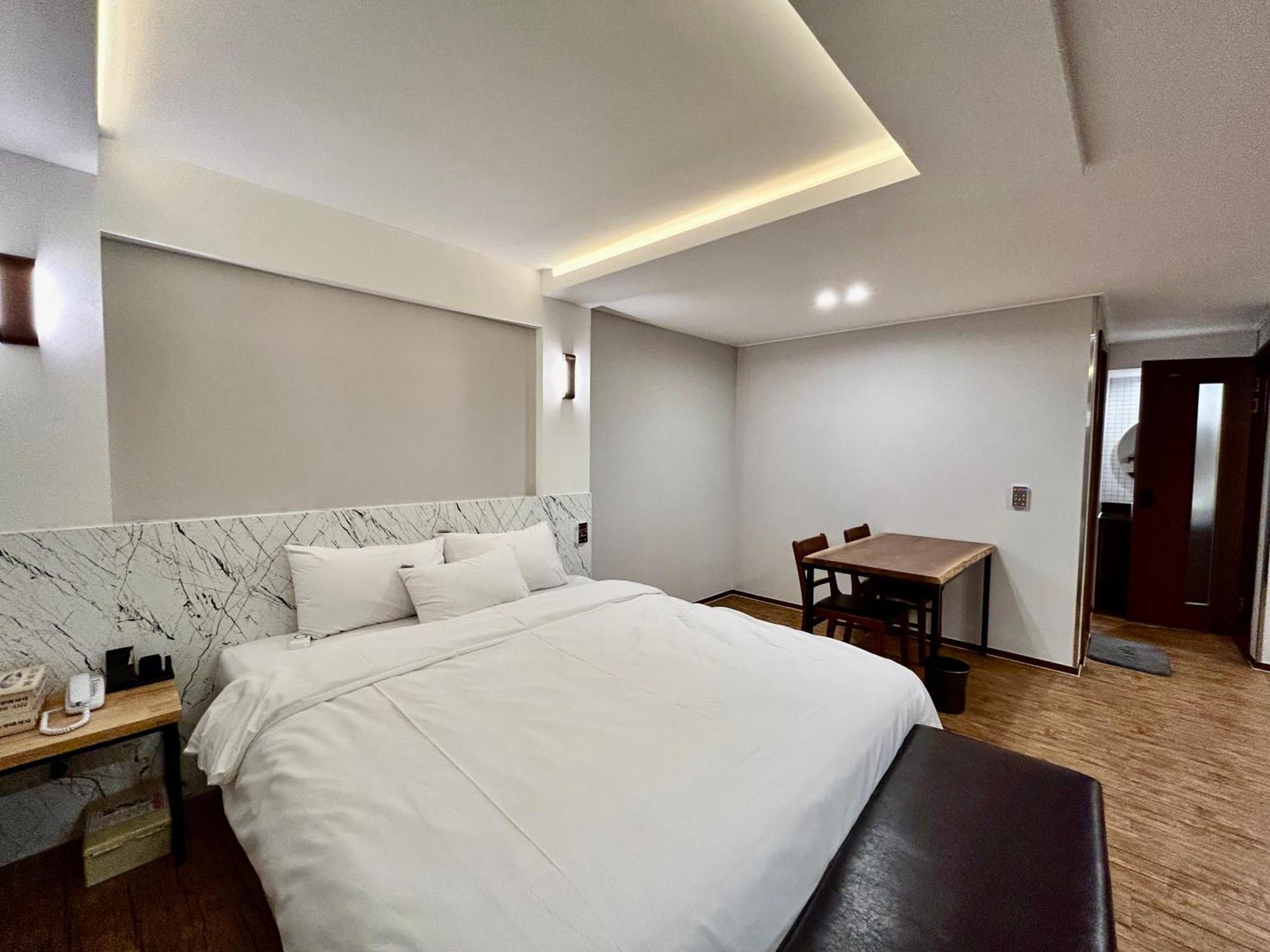 Series Hotel Gyeongju Exterior foto